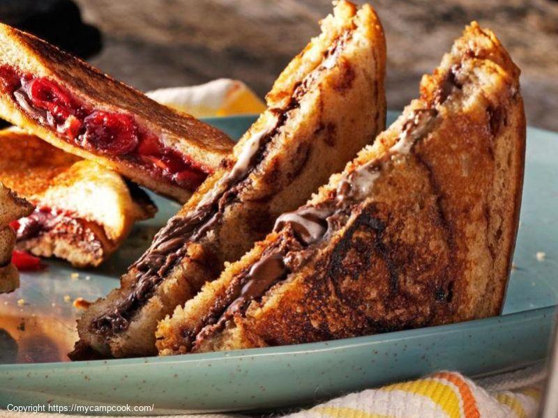 S’more Pudgy Pie